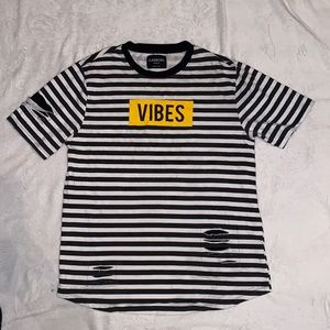 Carbon striped “Vibes” Shirt Men’s Size Medium